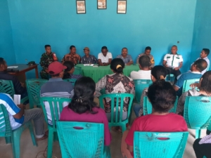 Babinsa Koramil 1612-02/Reok: Semai Visi Desa di Musdesus KDMP Robek