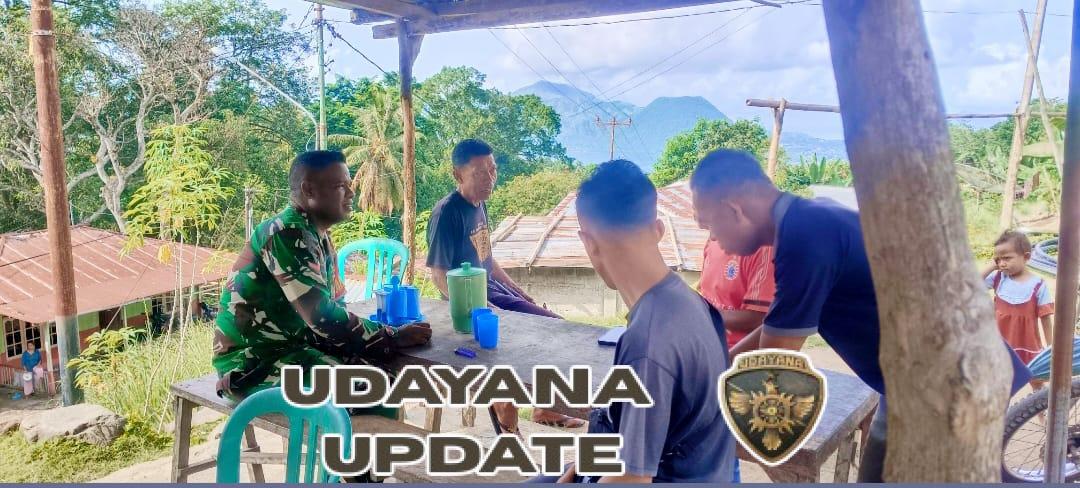Babinsa Ramil 1602-01/Ende Tingkatkan Kamtibmas Lewat Komsos dan Pamwil di Kampung Nualolo