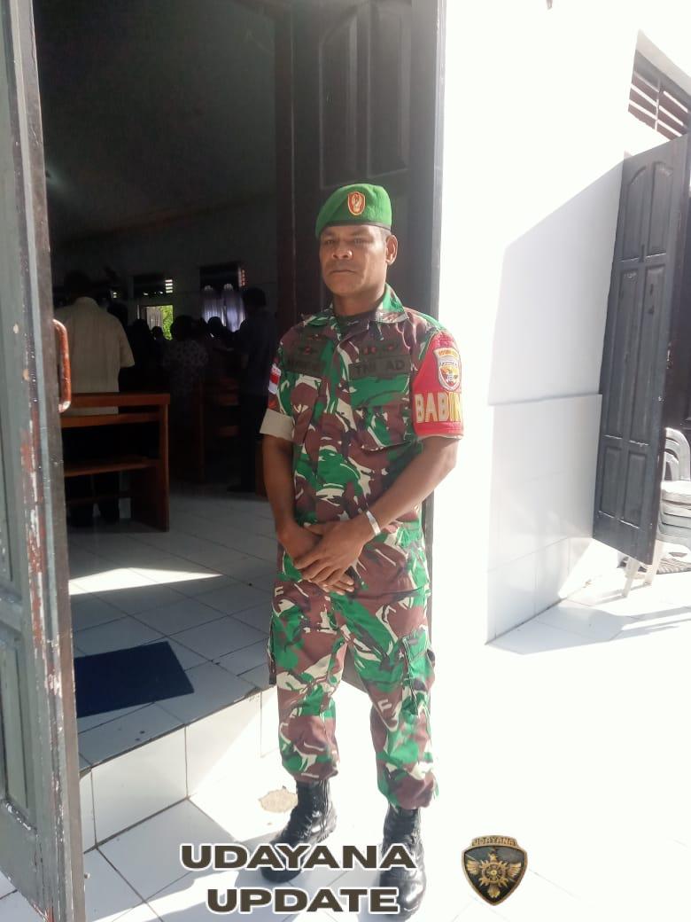 250 Jemaat Beribadah dengan Tertib, Babinsa 1627-03/Batutua Kawal Pengamanan