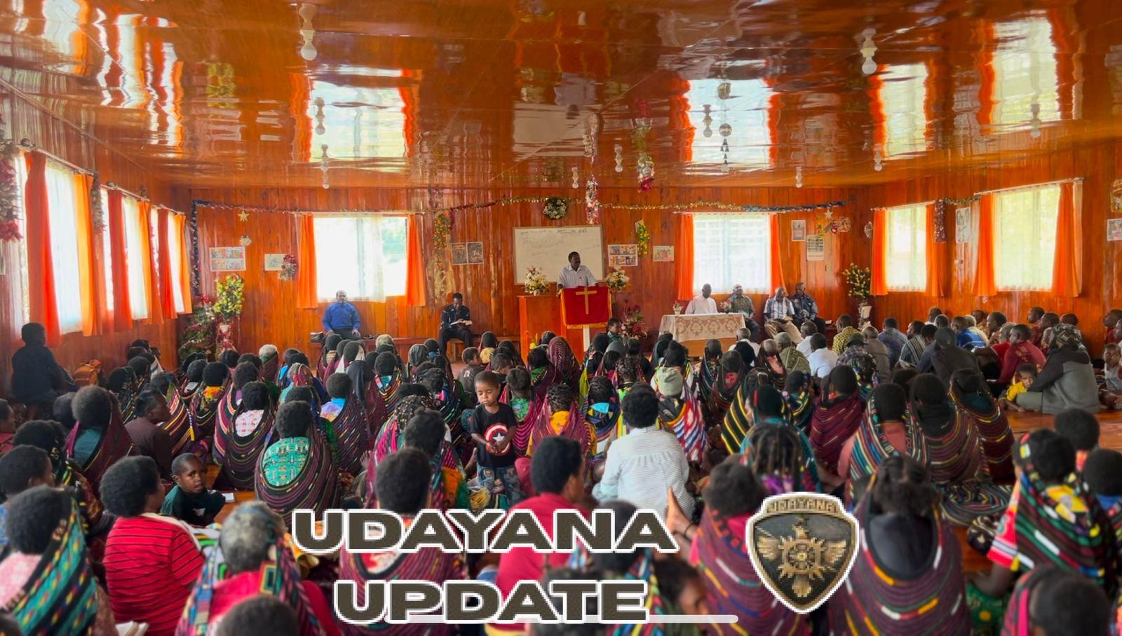 Satgas Yonif 743/PSY Pererat Iman dan Persaudaraan Lewat Ibadah Bersama Jemaat Gereja Imanuel Molu