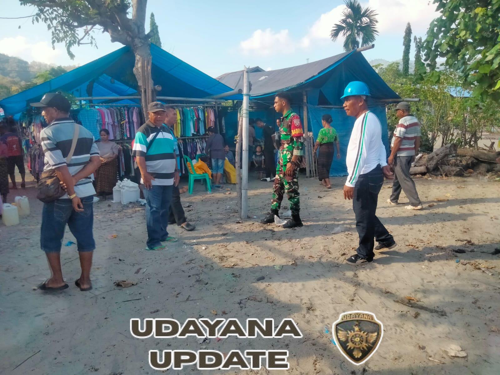 Babinsa Koramil 1602-04/Maurole Gelar Pamwil dan Penertiban Pasar, Warga Desa Sambut Positif