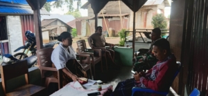 Babinsa Koramil 1602-02/Wolowaru Laksanakan Komsos dan Pamwil di Desa Tenda Wena