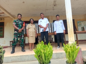 Babinsa Koramil Boawae Dampingi Operasional SPPG di Kecamatan Boawae