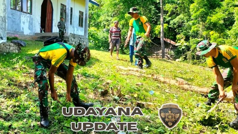 Satgas Pamtas Pos Ailala Gotong Royong Bersihkan Kapela Santus Frans Asisi di Perbatasan