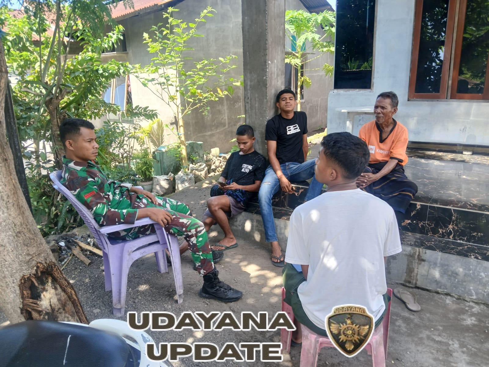 Babinsa Ende Laksanakan Komsos dan Pamwil, Jaga Kamtibmas Desa Bheramari