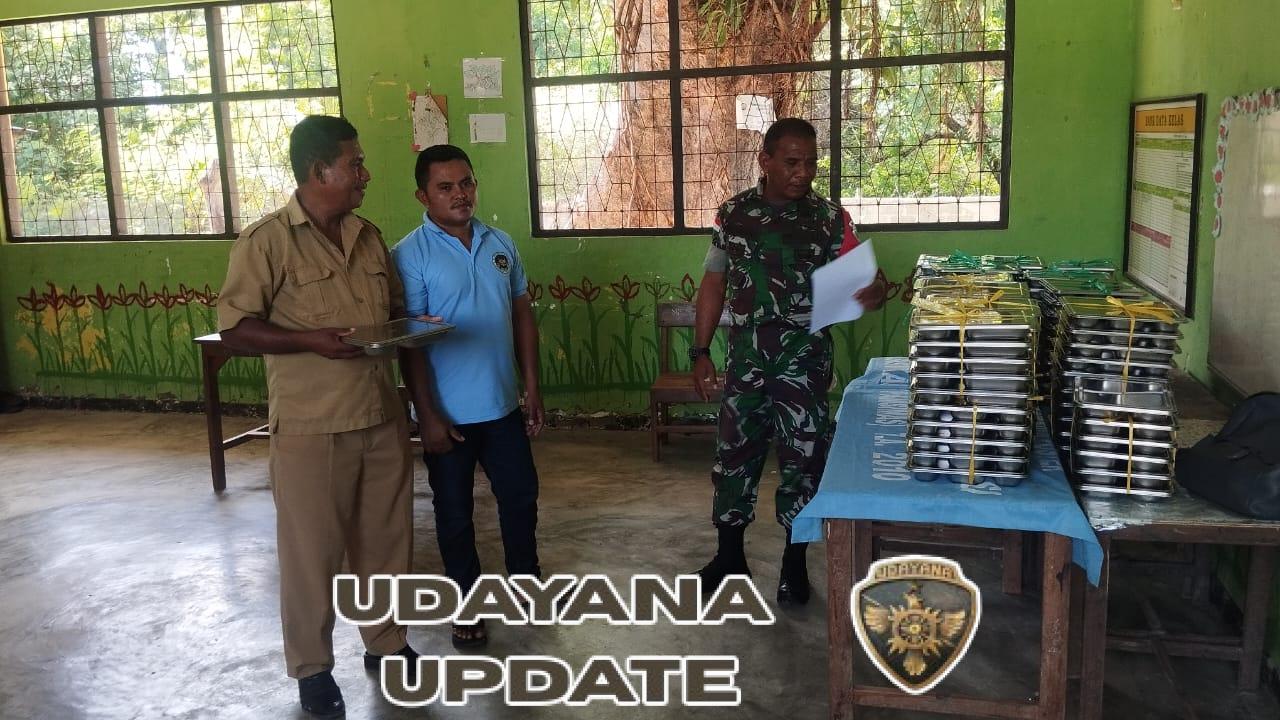 Yayasan Terdinda Berkat Lancar Salurkan Makanan Sehat, Babinsa Lakukan Pendampingan