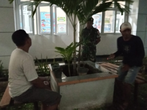 Piket Koramil 1628-05/Jereweh Laksanakan Patroli Malam, Imbau Warga Jaga Ketertiban