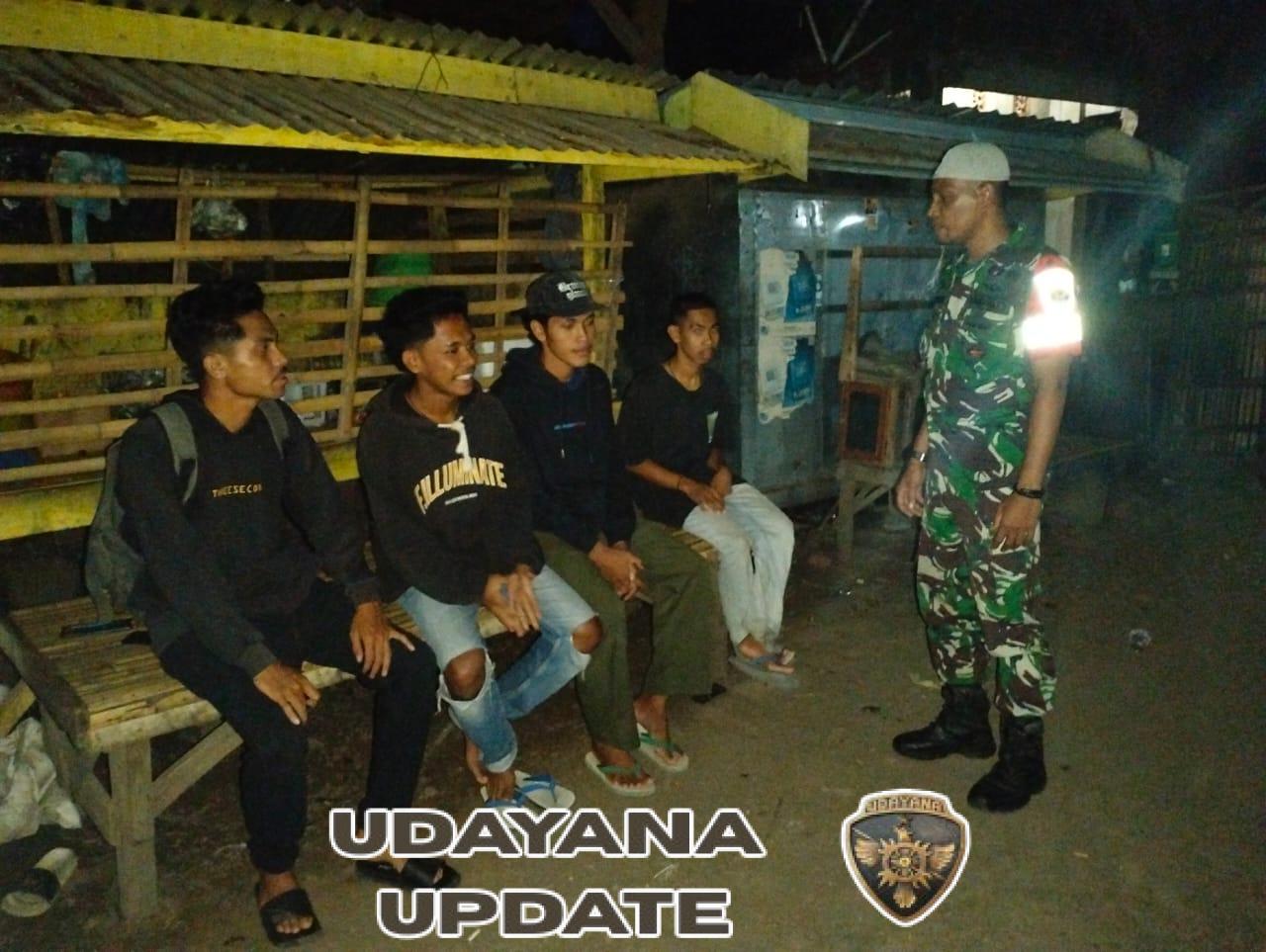 Babinsa Koramil 1608-06/Wawo Laksanakan Patroli dan Ronda Malam, Tingkatkan Kesadaran Masyarakat