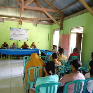 Babinsa Dampingi Musyawarah Penetapan APBDes Desa Tiwutewa Tahun 2025