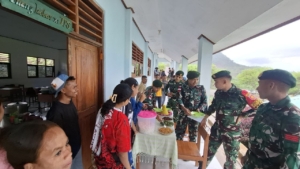 Satgas Pamtas Yonarhanud 2 Kostrad Adakan Peringatan Hari Guru di Perbatasan