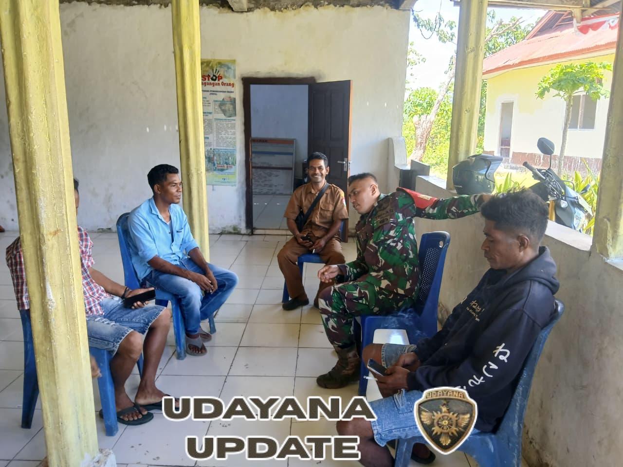 Babinsa Walakaka Jalin Komsos dengan Aparat Desa Patiala Dete