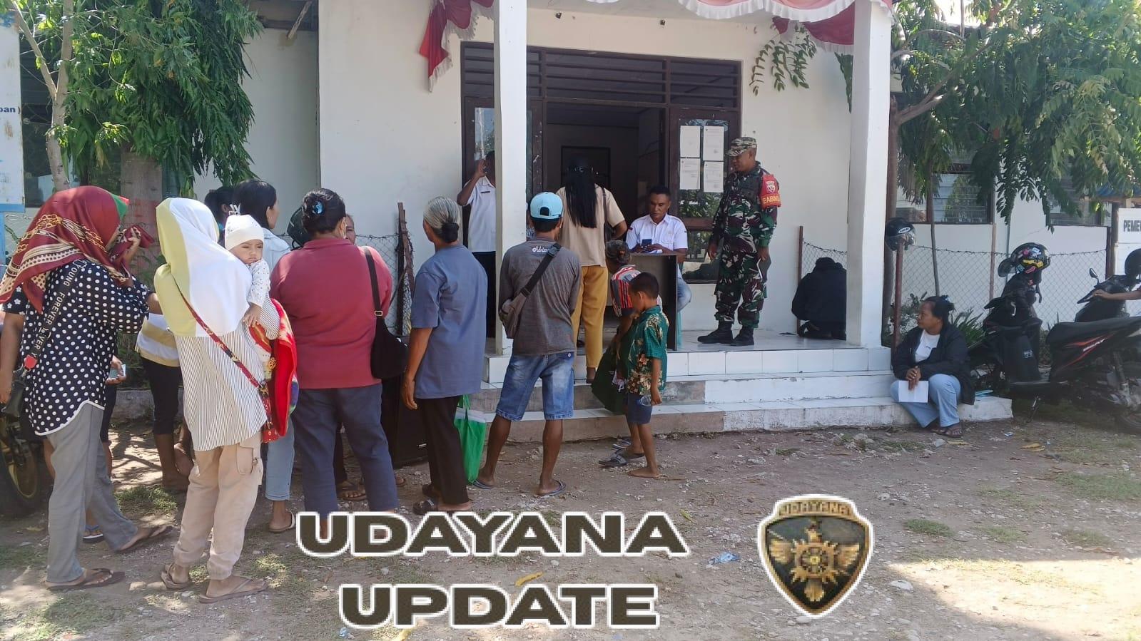 Babinsa Koramil 05/Waingapu Dampingi Penyaluran BLTS untuk 501 KK di Kecamatan Pandawai