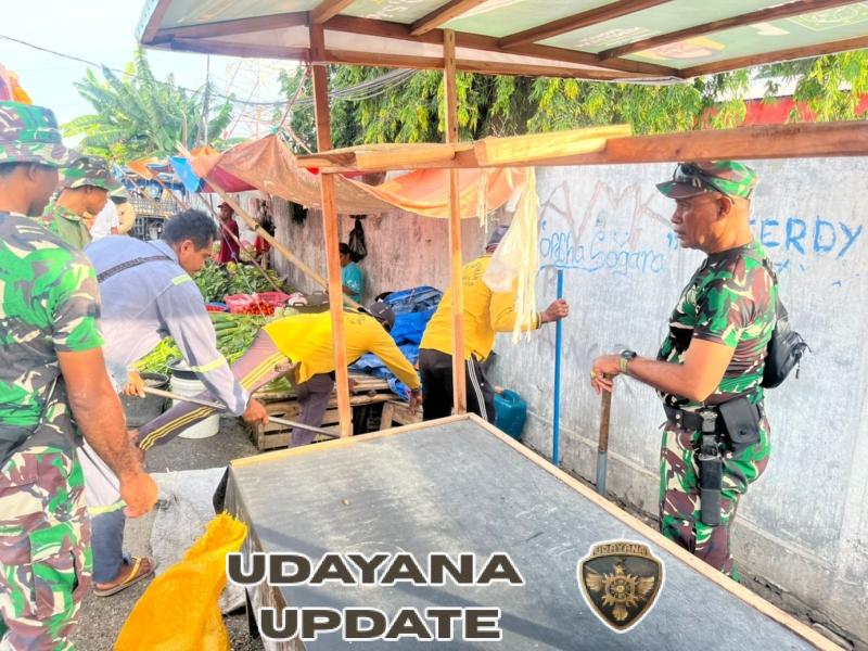 Kodim 1601/Sumba Timur dan Forkopimda Gelar Aksi Jumat Bersih di Pasar Matawai