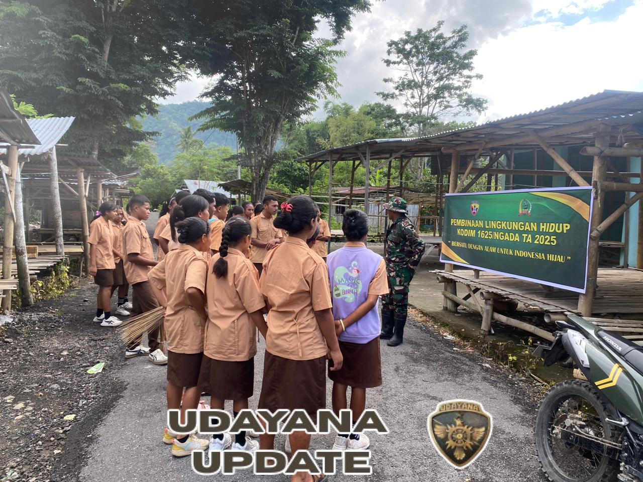 Kodim 1625/Ngada dan SMAN 2 Riung Barat Gelar Karya Bhakti Pembersihan Pasar Lindi