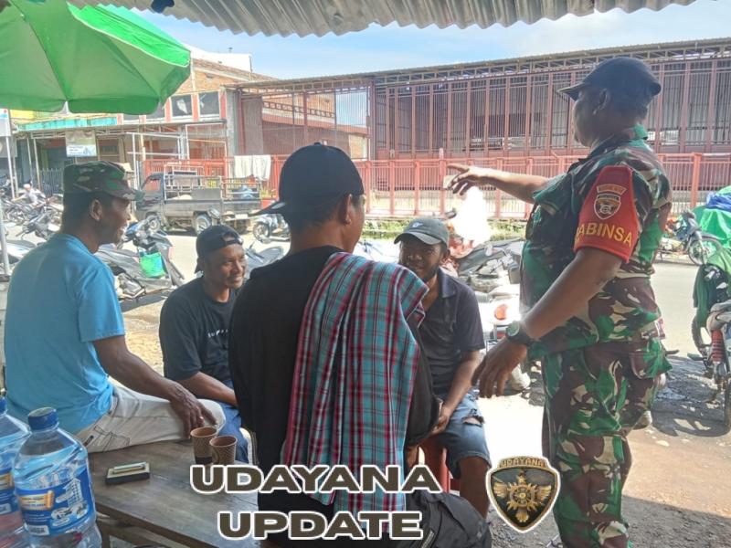 Babinsa Desa Soriutu Sertu Imansyah Perkuat Komsos dengan Warga untuk Jaga Kondusifitas Wilayah