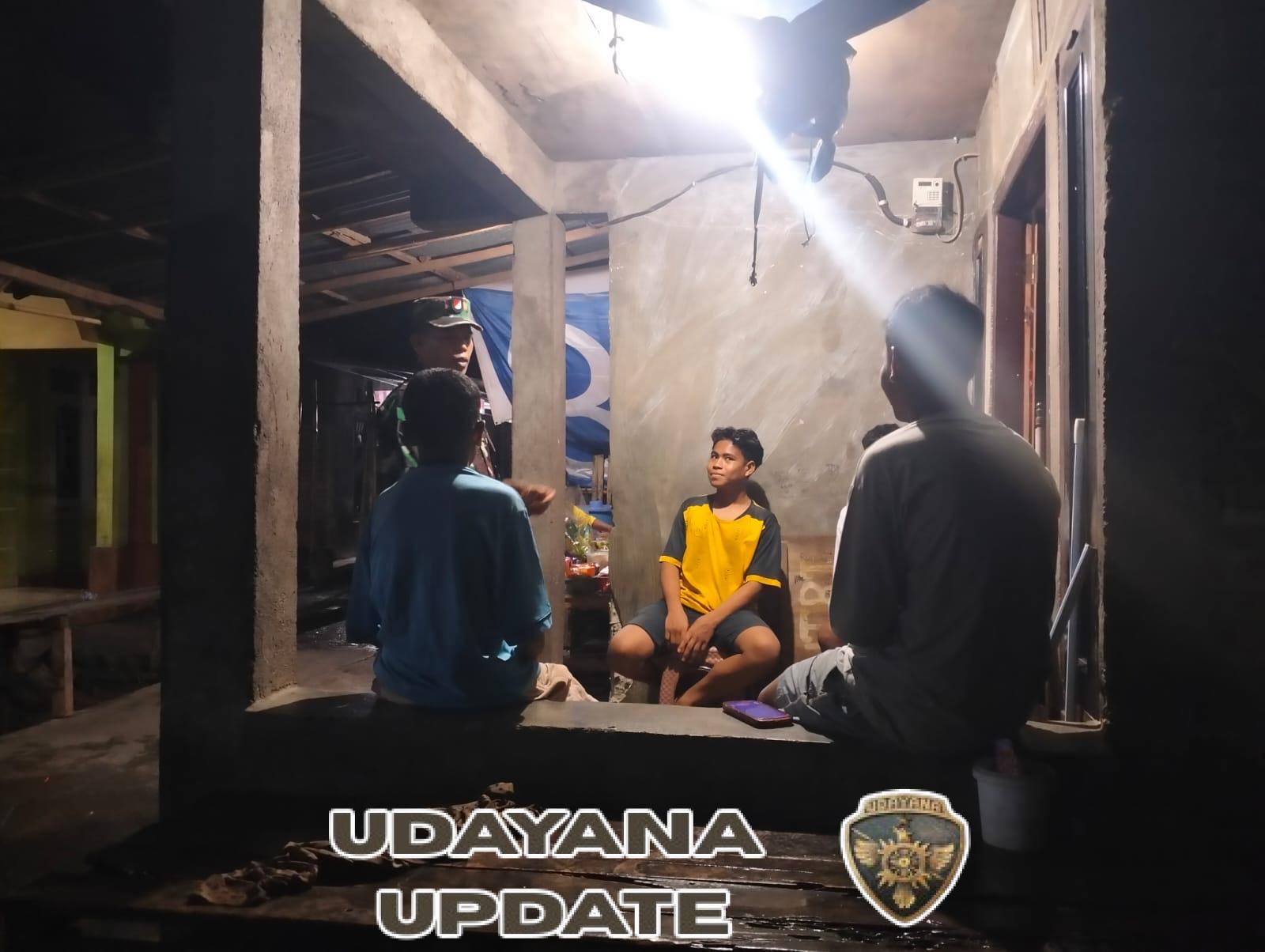 Babinsa Madaprama Gelar Patroli Ronda Malam Bersama Karang Taruna di Dusun Doridungga