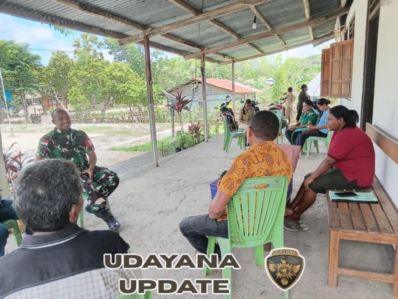 Tingkatkan Kemitraan, Babinsa Koramil 04/Bisel Gelar Pertemuan Bersama Perangkat Desa Lanaus