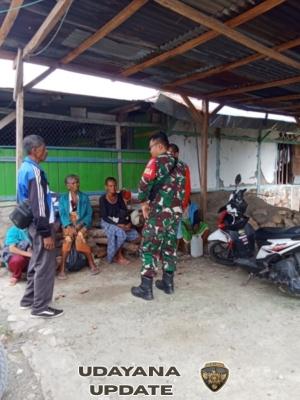 Cegah Perpecahan, Babinsa Tuamese Ingatkan Warga Waspadai Berita Hoaks