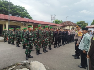 Danramil 1614-01 Dompu Hadiri Apel Gelar Pasukan Operasi Lilin Rinjani 2025