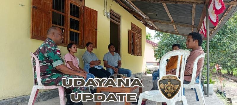 Babinsa Koramil 1618-04/Bisel Intensifkan Pemantauan Wilayah Jelang Malam Tahun Baru di Desa Oenbit