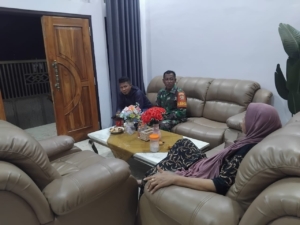 Babinsa Koramil Jereweh Gelar Patroli Malam, Jaga Kondusivitas Wilayah