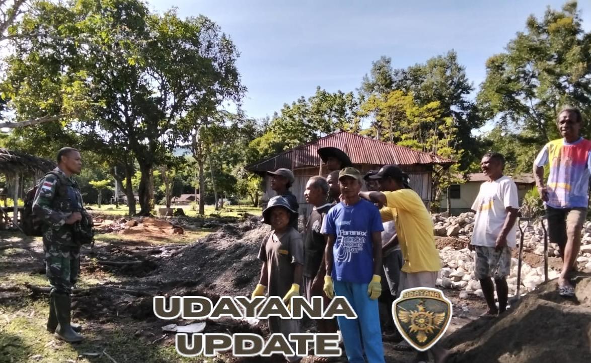 Komsos di Desa Supun, Babinsa Koramil 1618-04/Bisel Ingatkan Pentingnya Keselamatan Kerja