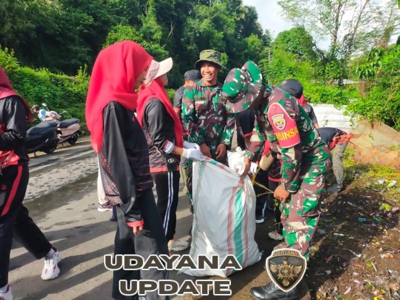 Kodim 1628/Sumbawa Barat Gelar Gotong Royong Jelang Jambore Agen PDPGR di Brang Rea