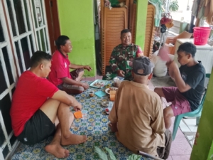 Babinsa Desa Tapir Gelar Komsos, Perkuat Sinergitas dengan Warga Binaan