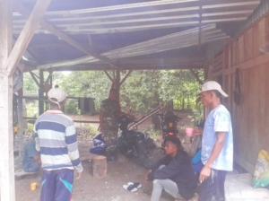 Melalui Silaturahmi, Babinsa Desa Haulasi Tingkatkan Kesadaran Keselamatan Berkendara