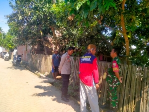 Babinsa Dasan Anyar Aktif Pantau Wilayah dan Jalin Komsos dengan Warga