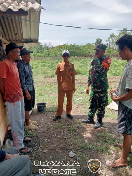 Babinsa Desa Beru Sertu Ismail Tingkatkan Keamanan Lewat Patroli Wilayah dan Kegiatan Komsos