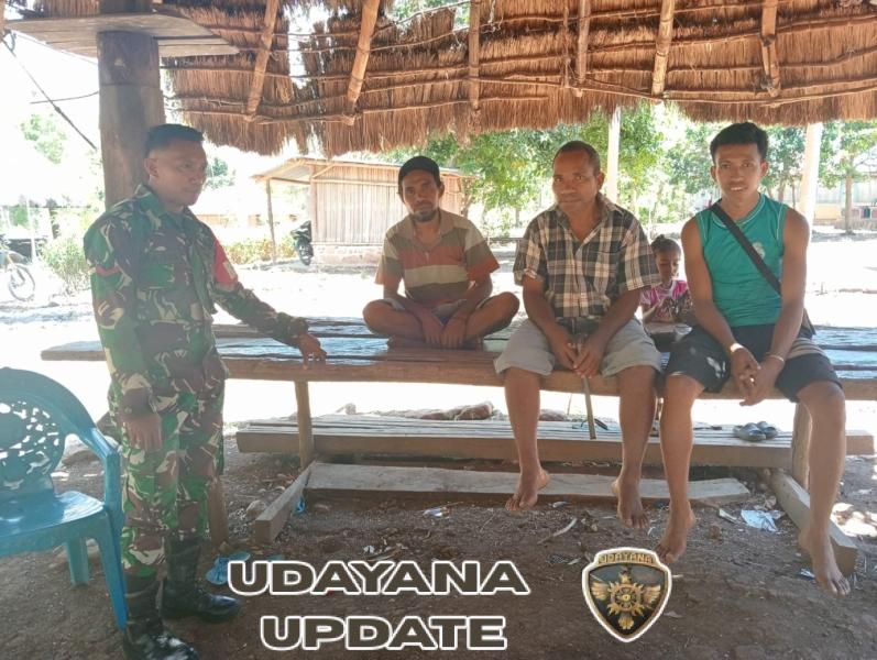 Babinsa 1618-04/Bisel Terus Perkuat Ikatan Sosial dengan Warga Desa Fatoin