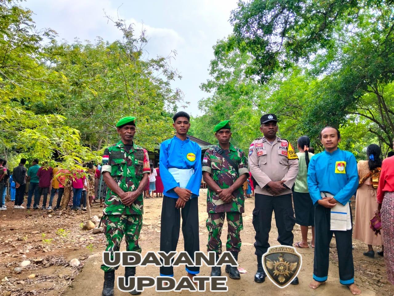 Sinergi TNI–Polri di Biboki Tanpah, Babinsa dan Bhabinkamtibmas Amankan Misa Natal