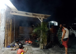 ‎Babinsa Surabaya Utara Gelar Patroli Kongkow Bersama Warga di Dusun Dayen Kubur