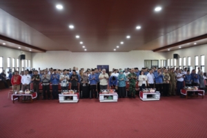 Sinergi Pembangunan Sumbawa: Dandim dan Wamen Perumahan Bahas Akselerasi Infrastruktur 2025