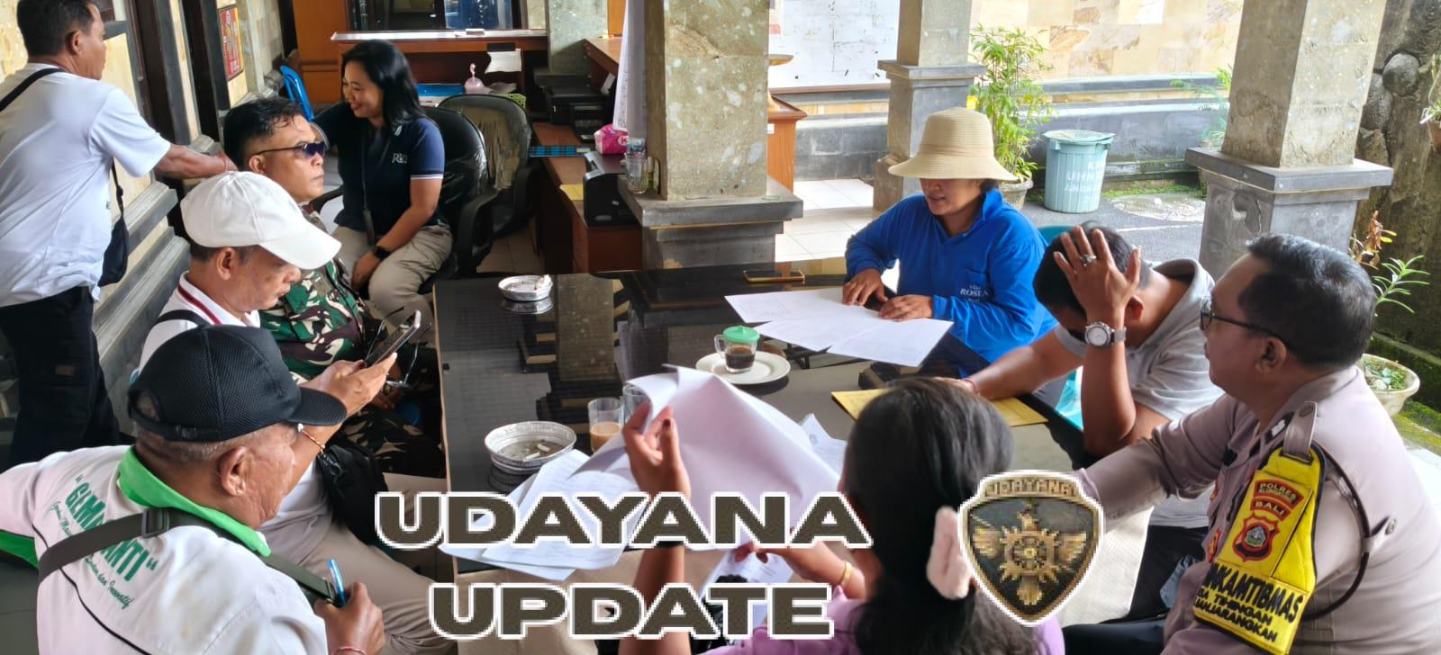 Babinsa Tihingan Dampingi Penyerahan Bantuan Kepada Warga Lansia