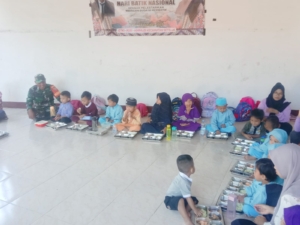 Babinsa Koramil 1628-03/Seteluk Dampingi Program Makan Sehat Bergizi di TK Kasih Bunda