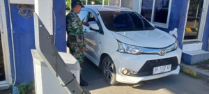 Babinsa Koramil 1628-04/Poto Tano Amankan Pelabuhan Pastikan Kelancaran Aktivitas Masyarakat