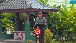 Dandim Klungkung Pimpin Tradisi Penerimaan Warga Baru Tanamkan Kebanggaan Dan Kecintaan Terhadap Satuan