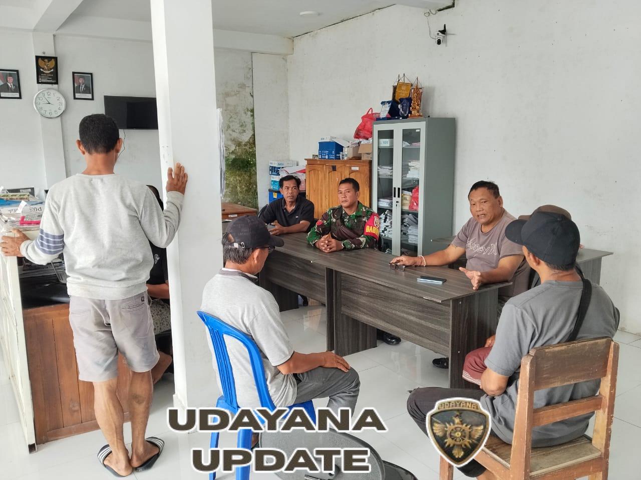 Sinergi Tiga Pilar, Babinsa, Bhabinkamtibmas, dan Perbekel Dapdap Putih Perkuat Kemitraan Jaga Kondusivitas Desa.