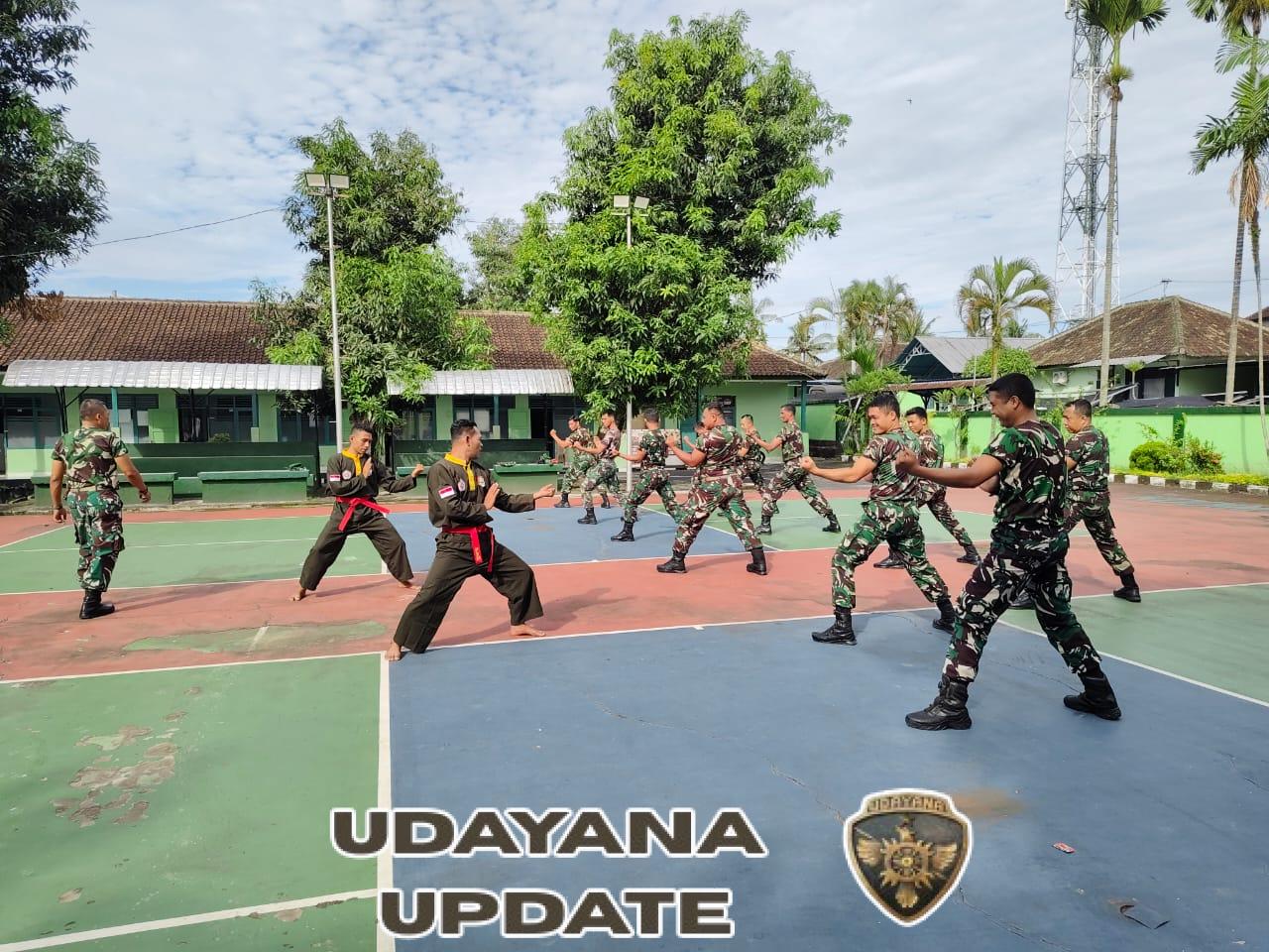 Prajurit Kodim Klungkung Asah Kemampuan Beladiri Pencak Silat Militer