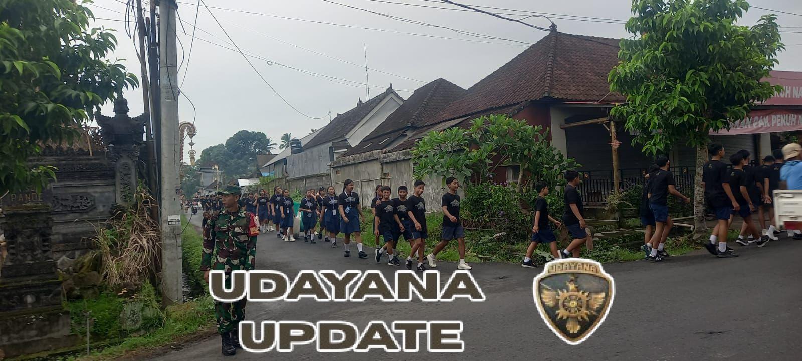 Babinsa Tamanbali Dukung dan Amankan Kelancaran Jalan Santai SMP Negeri 3 Bangli