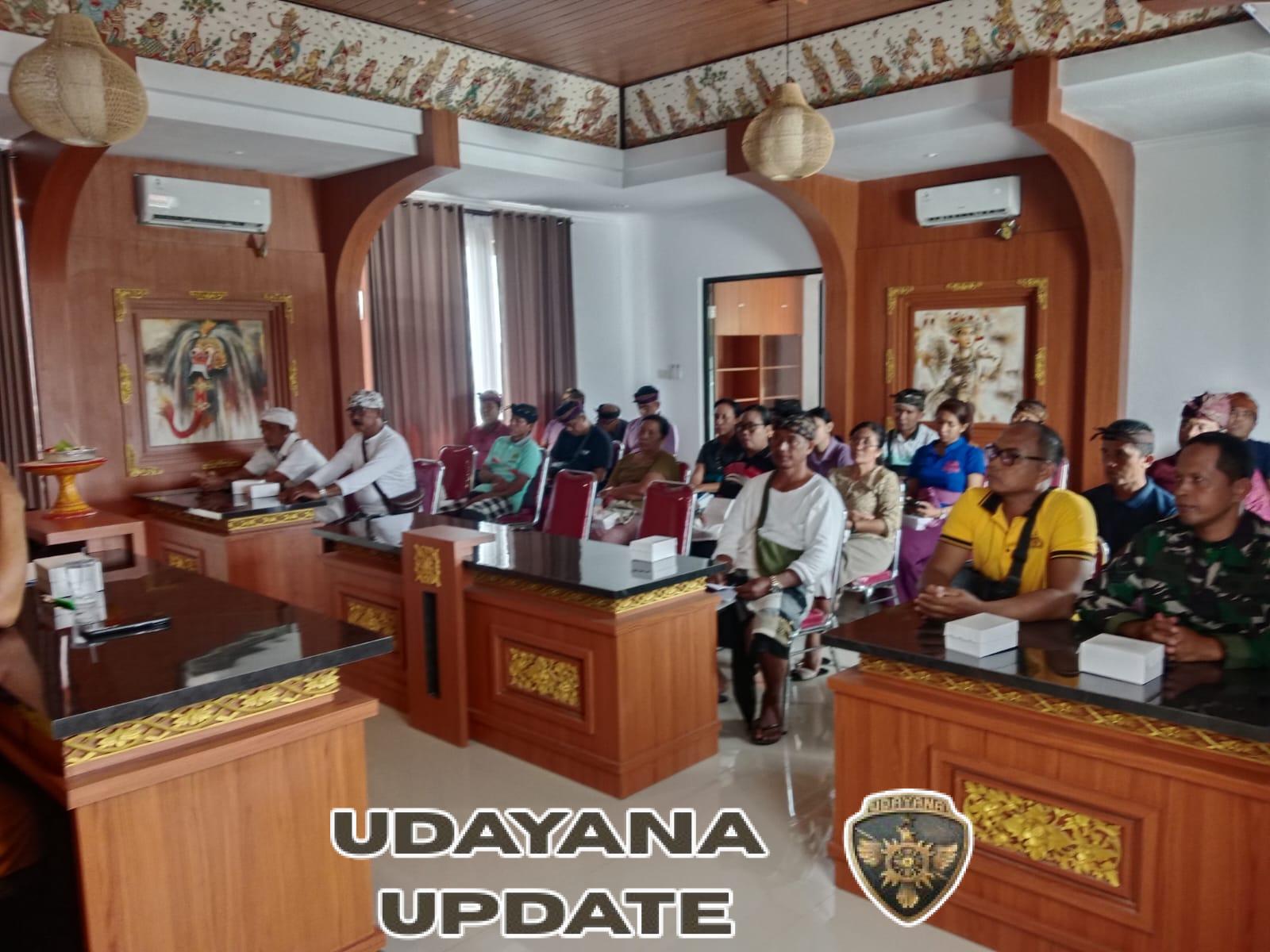 Kuatkan Sinergi TNI Dalam Kegiatan Keagamaan, Babinsa Tojan Hadiri Rapat Kesiapan Upacara Bhumi Suda Tahun 2025 Di Pura Watu Klotok