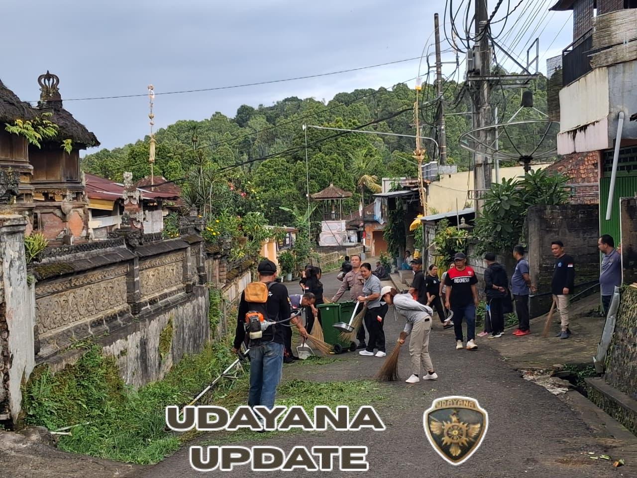 Koramil 1609-06/Banjar Gelar Aksi Bersih Lingkungan di Desa Pedawa