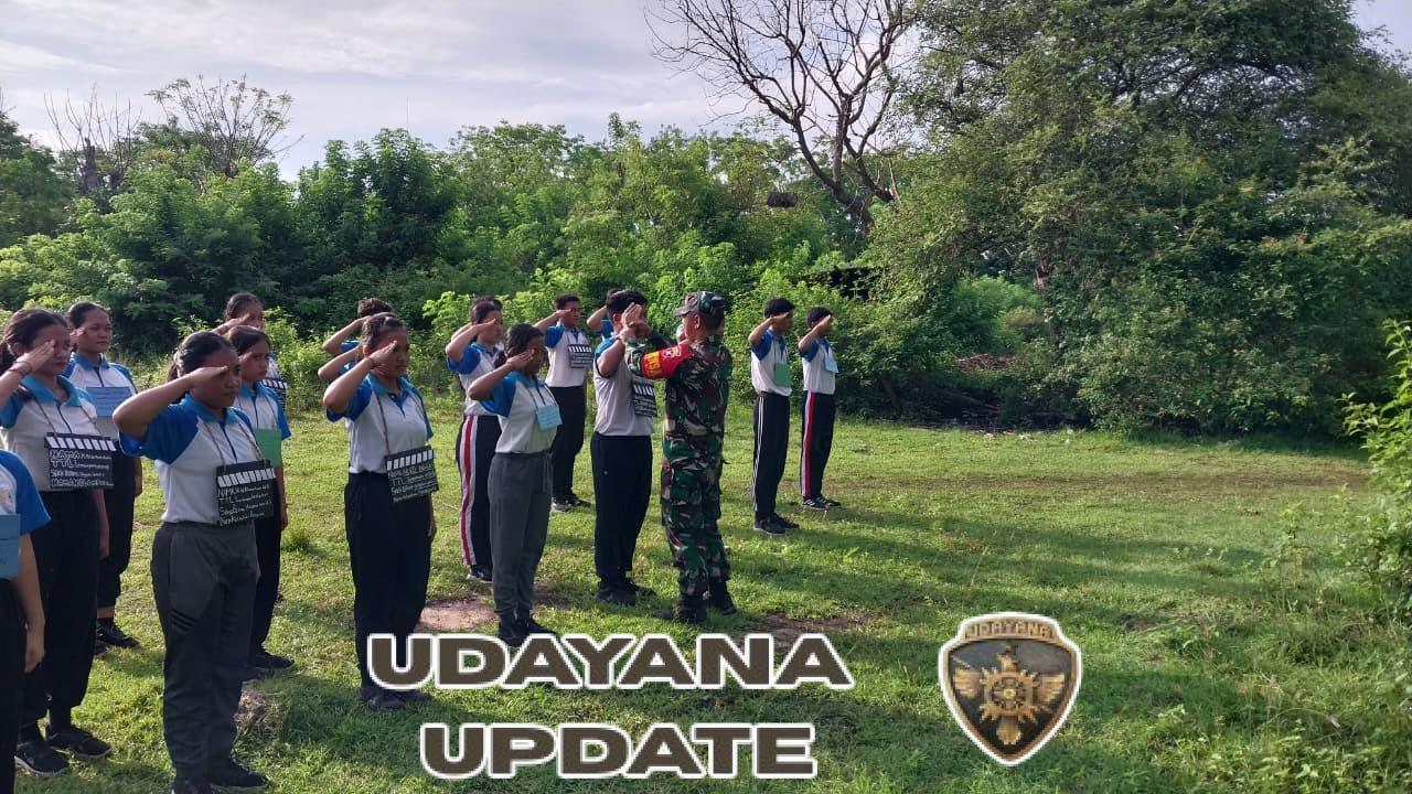 Babinsa Lembongan Beri Pembekalan Disiplin Dan Kepemimpinan 50 Calon OSIS SMAN 1 Atap
