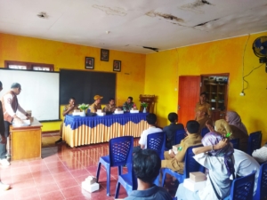 ‎Koramil 1607-03/Ropang Perkuat Pendampingan Petani melalui Sosialisasi BBM Subsidi