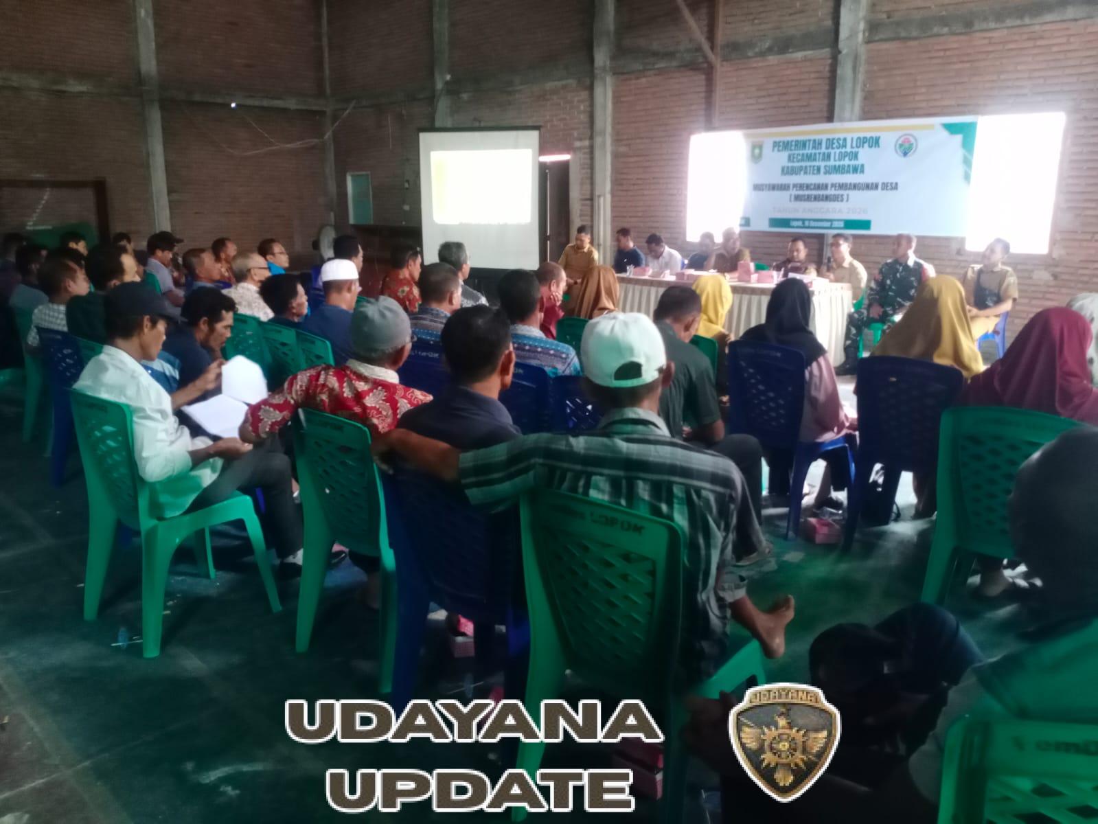 Babinsa Koptu Sirajuddin Tegaskan Komitmen Kawal Pembangunan Desa Lopok