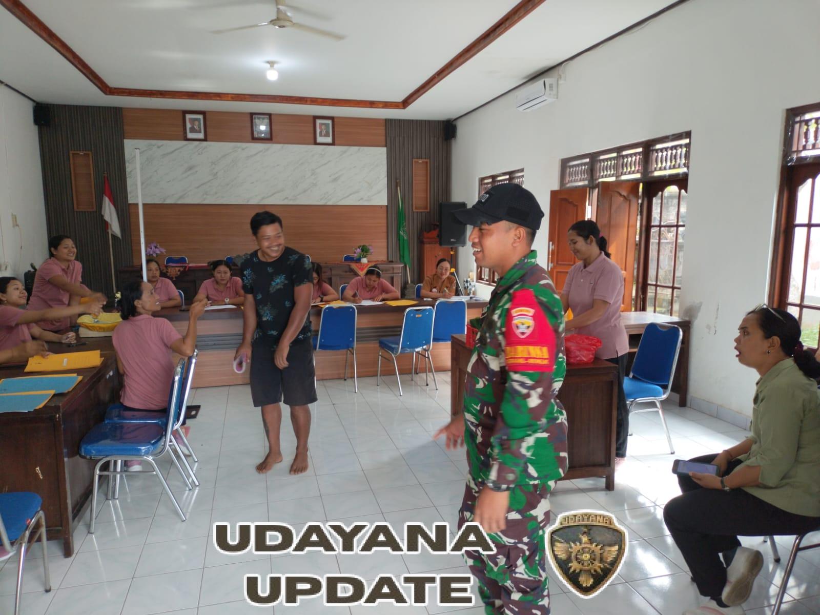 Babinsa Selisihan Selalu Aktif hadir Dampingi Posyandu Balita