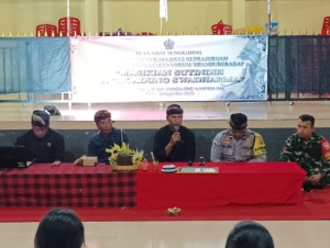 Babinsa Aan Hadiri Forum Sistem Pengamanan Terpadu Berbasis Desa Adat