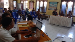 ‎Wujud Sinergi TNI dan Desa, Babinsa Kawal Penyusunan RKP-Des Rhee Beru